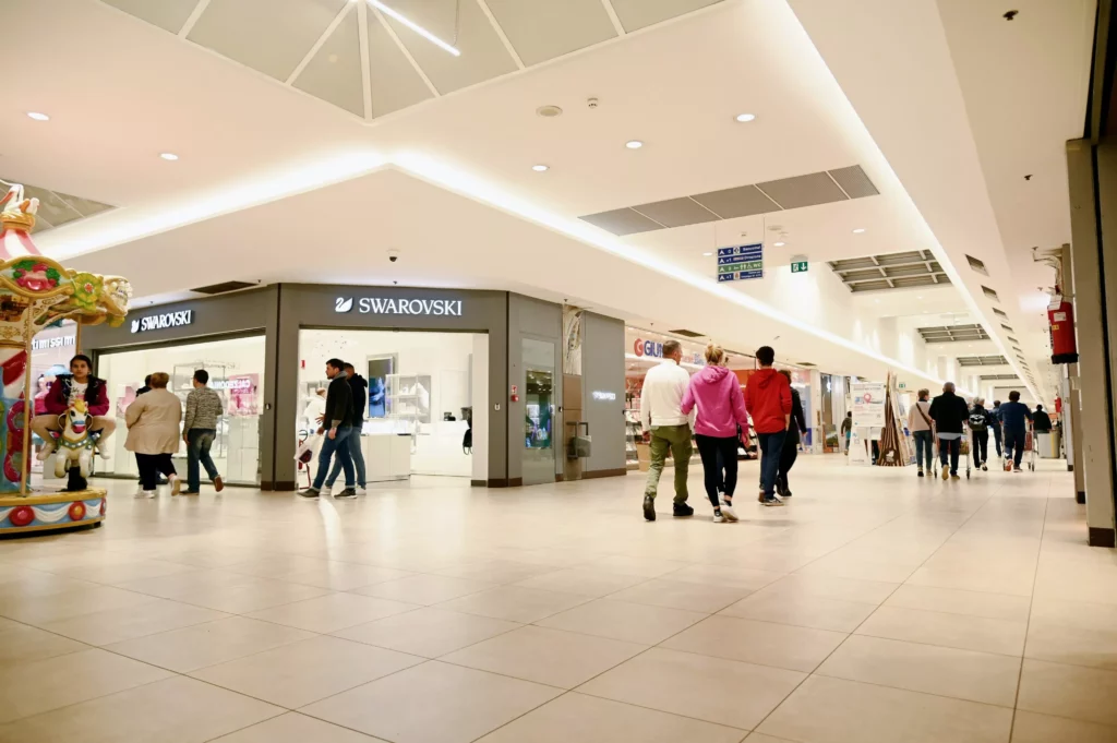 Grand Affi Shopping-Center am Gardasee