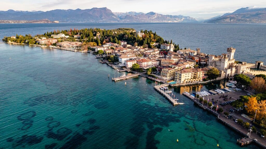Blick über den Gardasee, Sirmione